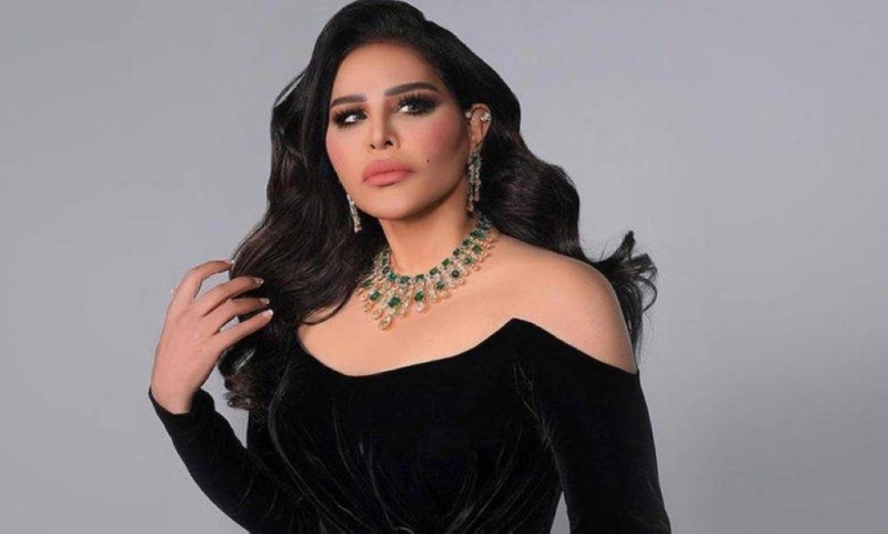 سر يكشف لأول مرة .. لن تصدق ماذا فعلت الفنانة الإماراتية أحلام مع أسرتها قبل ان تصبح مشهورة؟