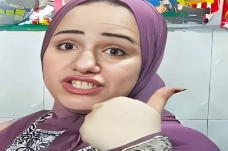 نهاية كارثية ومرعبة لشابة مصرية مشهورة قامت بعمل مخجل وغير لائق مع أطفالها؟