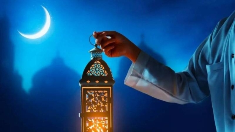 مركز الفلك الدولي يعلن عن أول أيام شهر رمضان (التفاصيل)