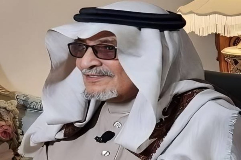 القحطاني يكشف عن نبتة شهيرة تخفض الكوليسترول في الدم وتعالج السعال والإمساك المزمن والجروح الملتهبة.. تعرف عليها