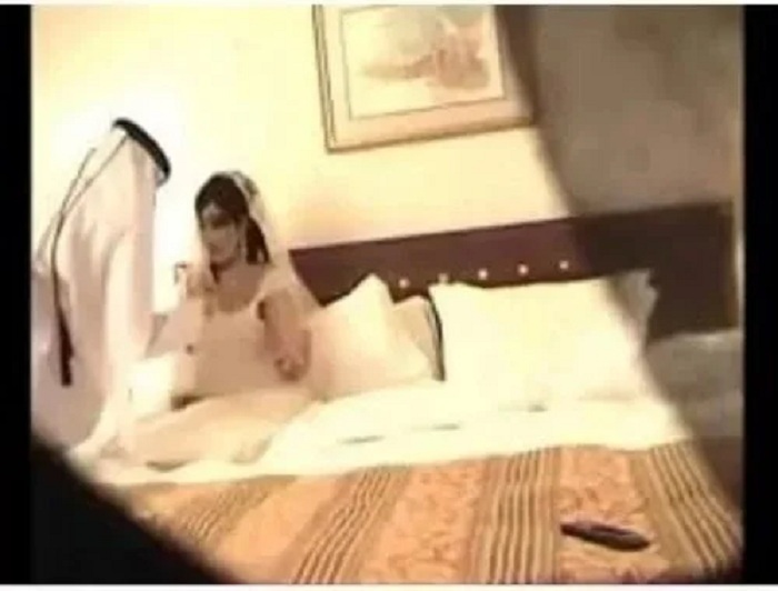 عروسة تسجل ليلة الدخلة لمدة 90 دقيقة بدون علم زوجها.. وتنشر الفيديو في وسائل التواصل الاجتماعى (فيديو)