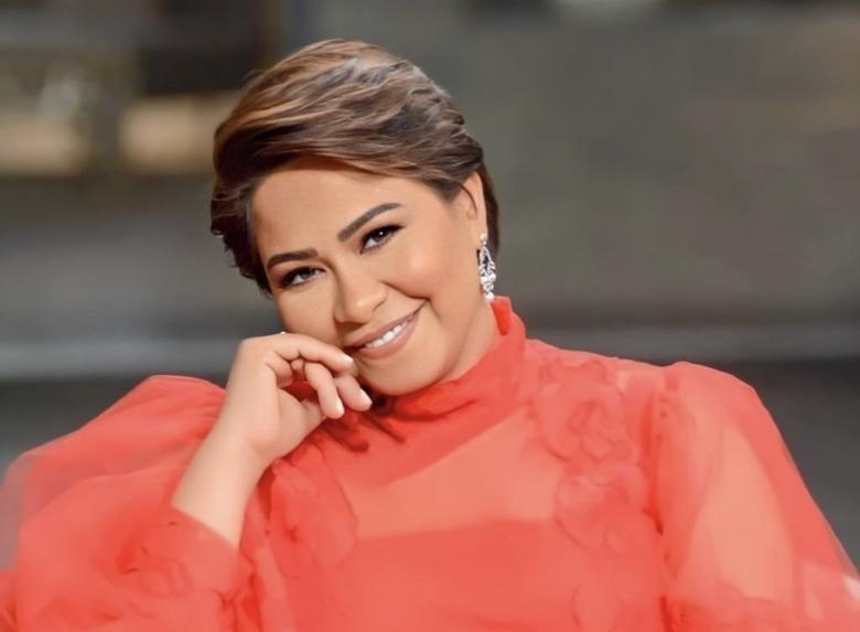 بوزن زائد.. ظهور جديد للفنانة شيرين عبد الوهاب من لبنان (صور)